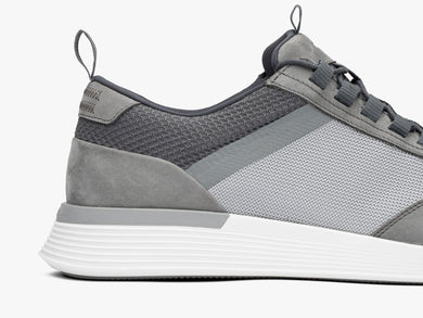 Mens Crossover™ Victory Trainer - Fair gray-white  View 26