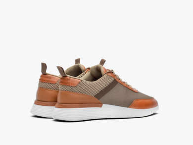Mens Crossover™ Victory Trainer - Fair gray-white  View 58