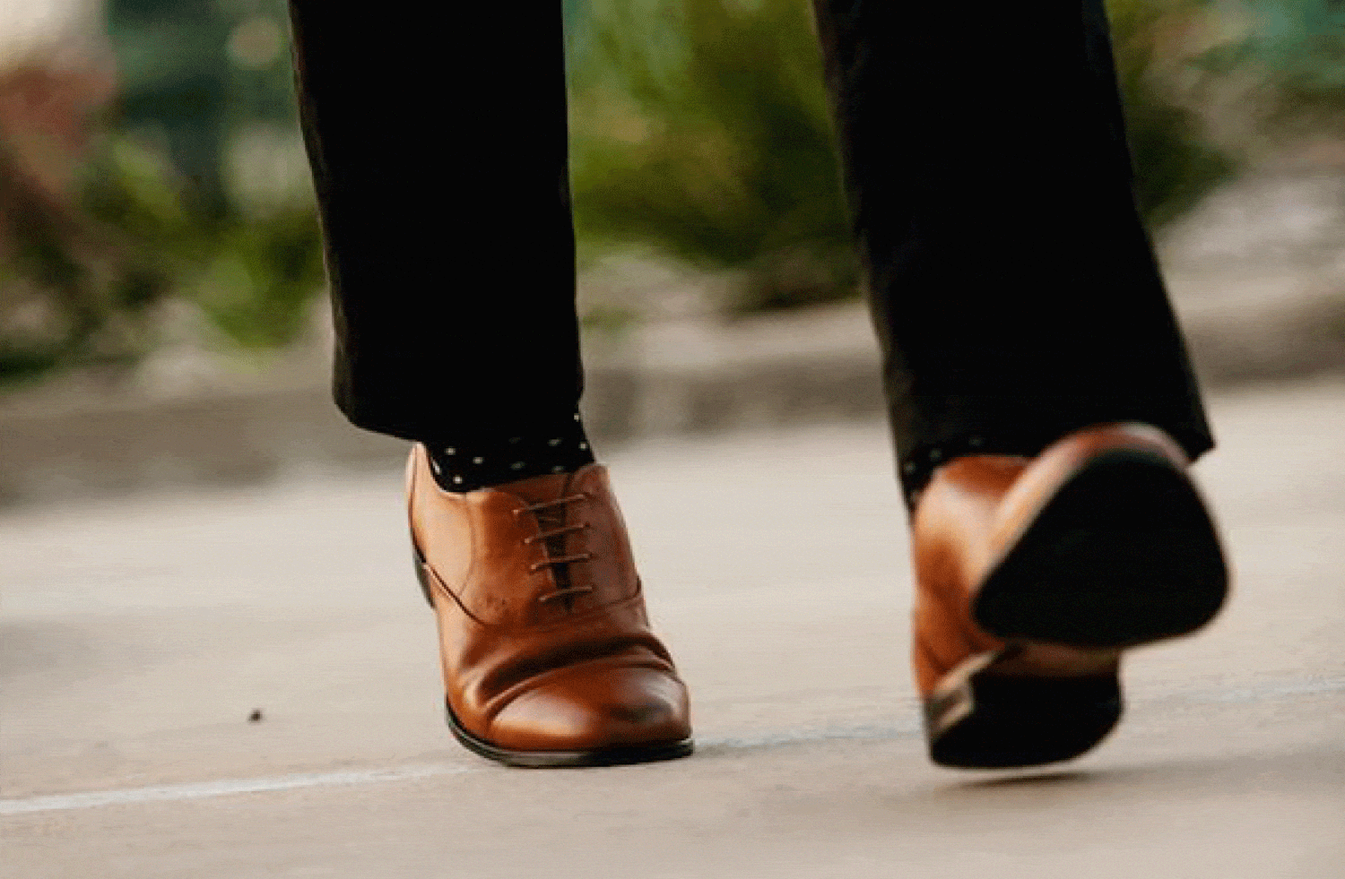 The Unkempt Gentleman: A Dress Shoe You Can Run In?