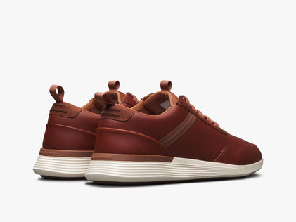 Mens Crossover™ Victory Trainer - Fair Caramel / Off-White  View 2