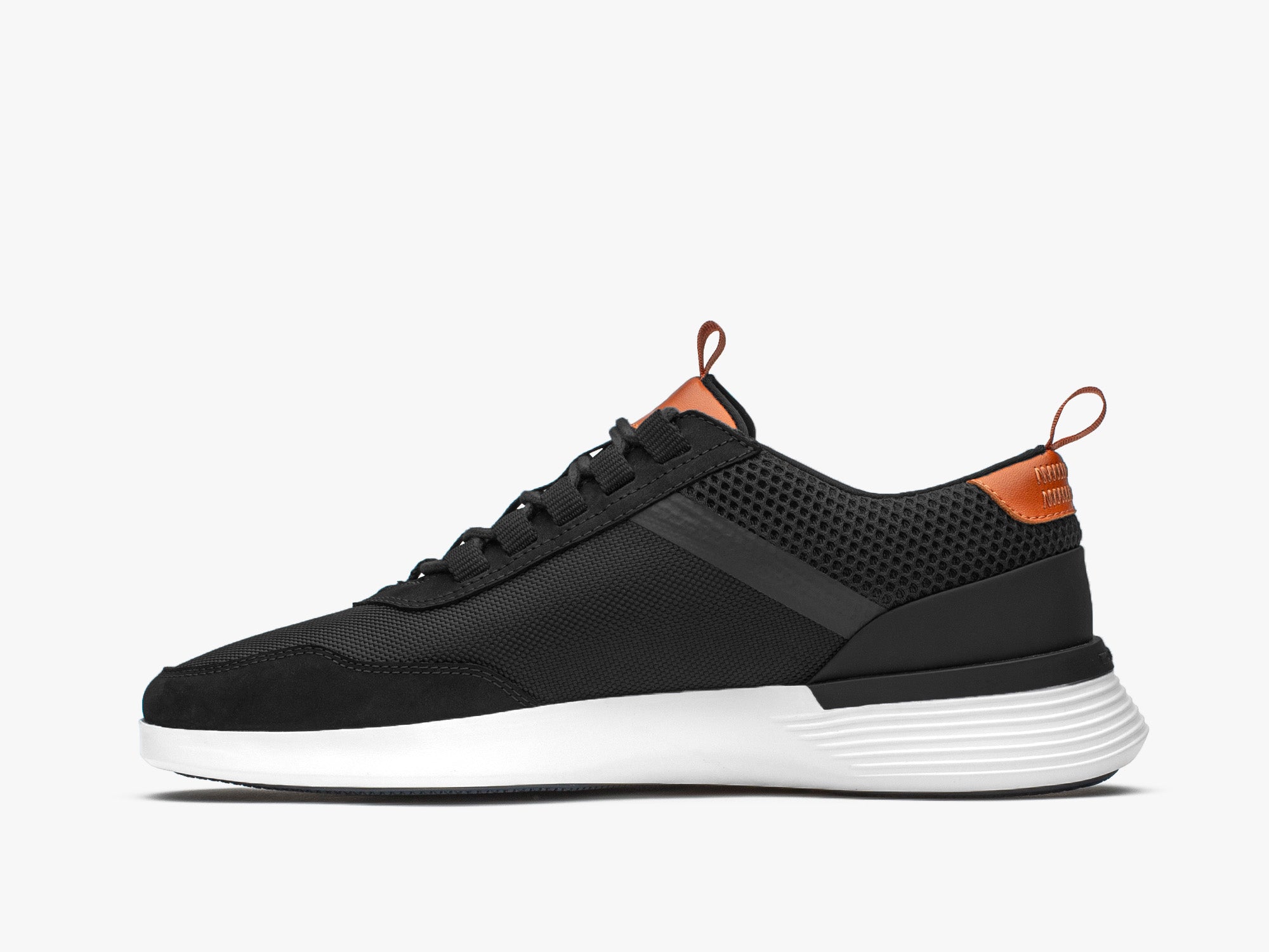 (取寄) メンズ クロスオーバー ビクトリー トレーナー Wolf & Shepherd men Crossover Victory Trainer Black Crossover Trainer | Last Call – Wolf & Shepherd Last Call