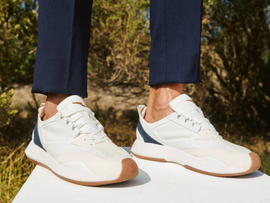 Mens Marathon Trainer - Excellent white-white  View 30