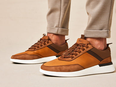 Mens Crossover™ Victory Trainer - Fair white-white  View 24